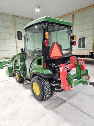 Image of John Deere 1025R equipment image 2