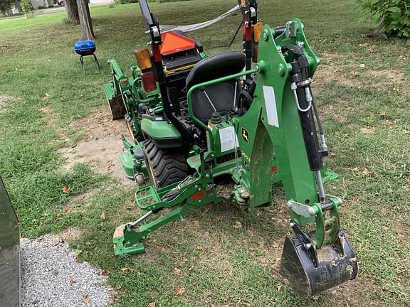 Image of John Deere 1025R equipment image 2