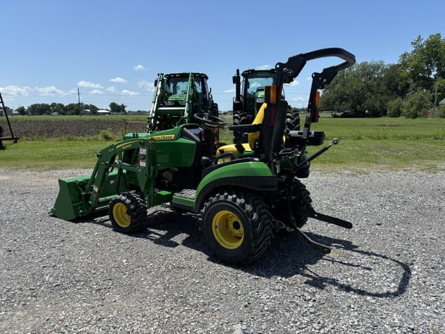Image of John Deere 1025R equipment image 2