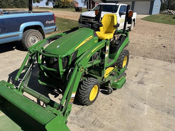 Image of John Deere 1025R equipment image 1