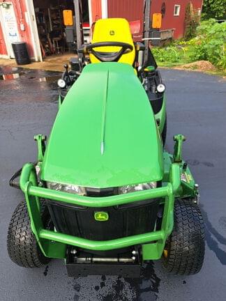 Image of John Deere 1025R equipment image 1