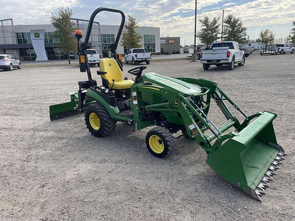 Image of John Deere 1025R equipment image 1