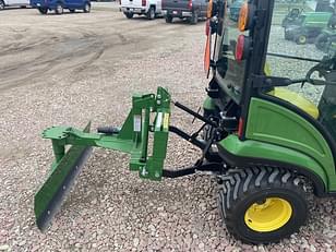 Main image John Deere 1025R 3