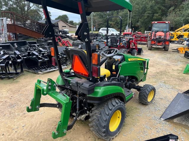 Image of John Deere 1025R equipment image 4