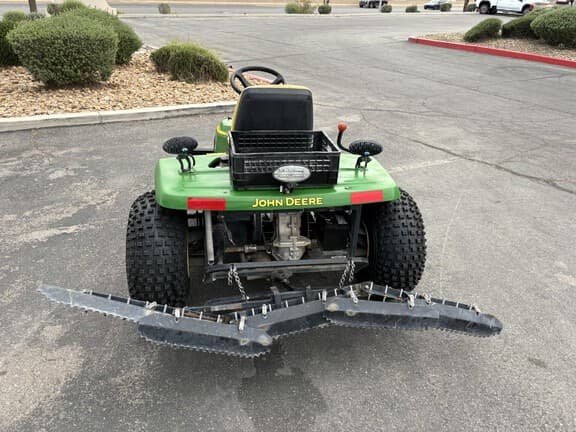Image of John Deere 1200A equipment image 3