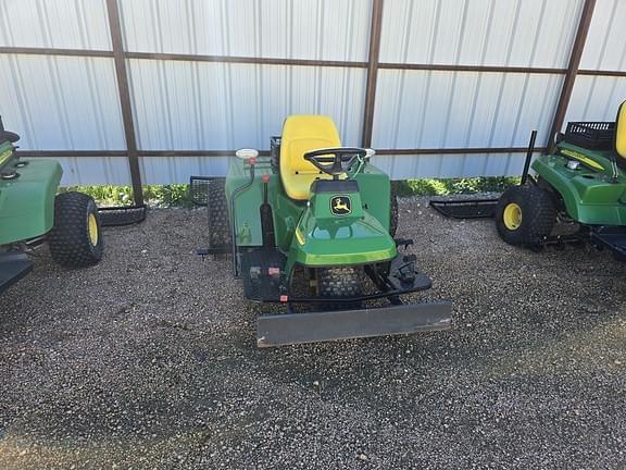 Image of John Deere 1200A equipment image 1