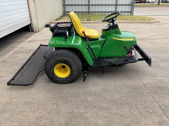 Image of John Deere 1200A equipment image 2