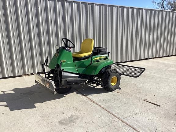 Image of John Deere 1200H equipment image 1