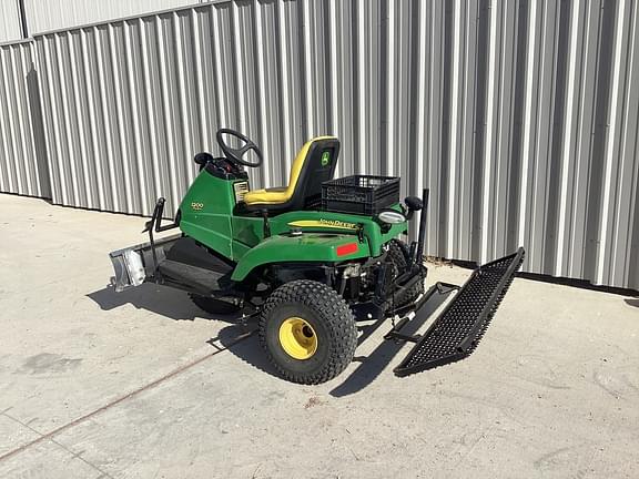 Image of John Deere 1200H equipment image 2