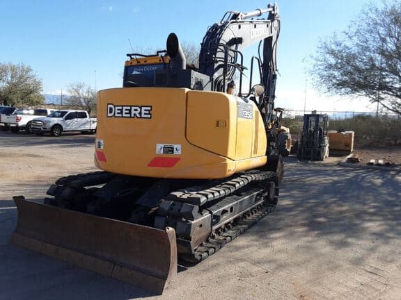 Image of John Deere 135G Primary image