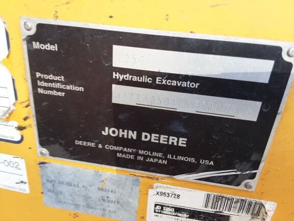 Image of John Deere 135G equipment image 3