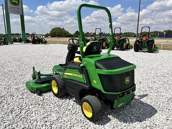 Image of John Deere 1550 equipment image 2