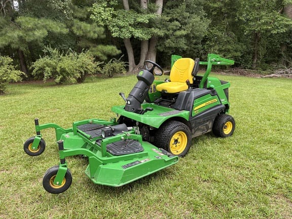 2020 John Deere 1570 Equipment Image0