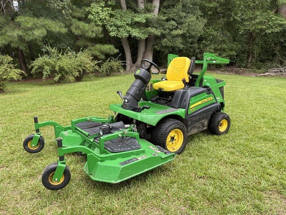 Image of John Deere 1570 Primary image