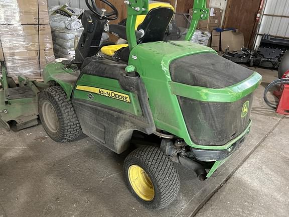 Image of John Deere 1570 equipment image 4