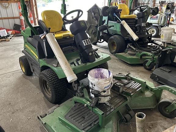 Image of John Deere 1570 equipment image 3