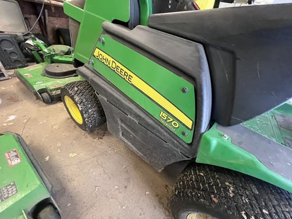 Image of John Deere 1570 equipment image 4