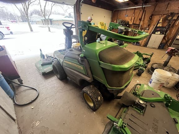 Image of John Deere 1570 equipment image 3