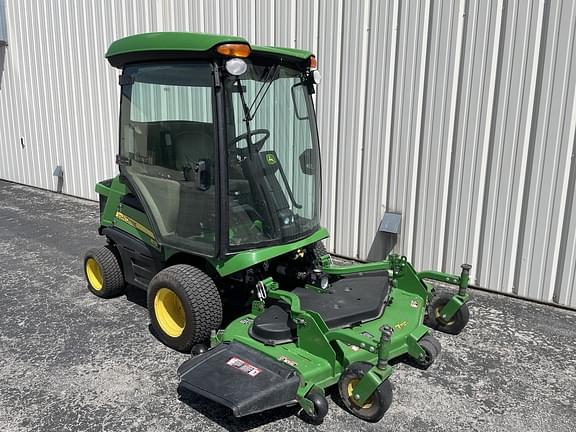 Image of John Deere 1575 equipment image 1