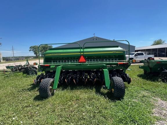 Image of John Deere 1590 equipment image 3