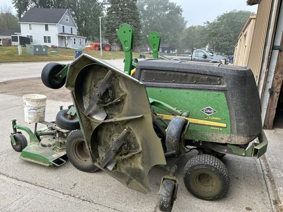 Image of John Deere 1600 Turbo III equipment image 4