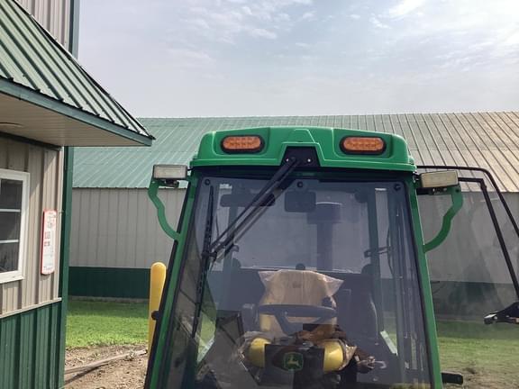 Image of John Deere 1600 Turbo II equipment image 3
