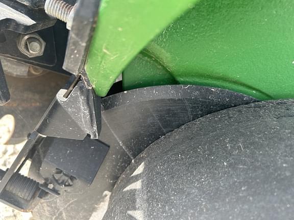 Image of John Deere 1725 equipment image 3