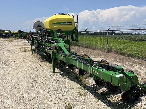 Image of John Deere DR12X Primary image