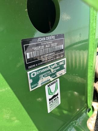 Image of John Deere DR12X equipment image 4