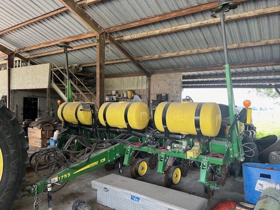 2020 John Deere 1755 Equipment Image0