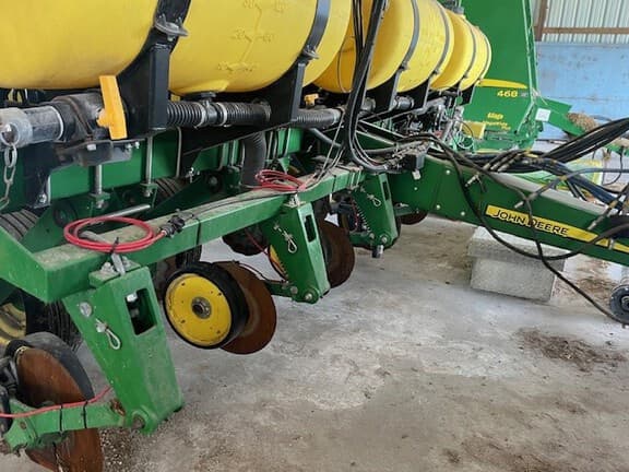 Image of John Deere 1755 equipment image 4