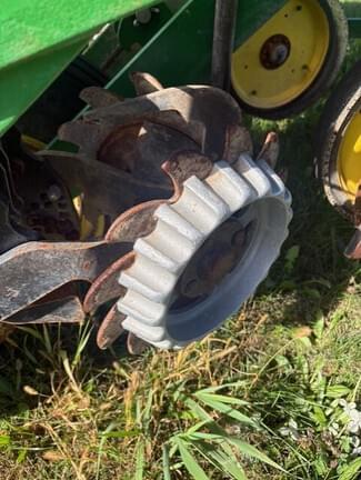 Image of John Deere 1755 equipment image 4