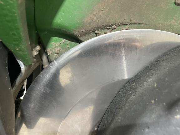 Image of John Deere 1775 equipment image 1