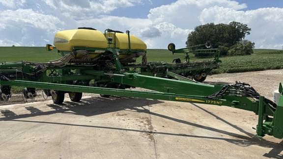 Image of John Deere 1775 Primary image