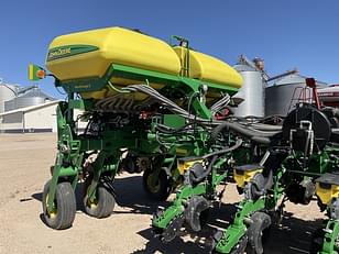 Main image John Deere 1775 24