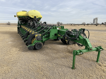 Main image John Deere 1775