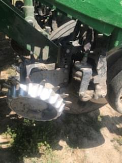 Image of John Deere 1775 equipment image 3