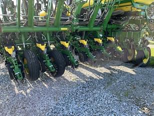 Main image John Deere 1795 5