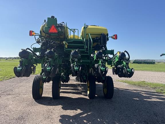 Image of John Deere 1795 equipment image 4