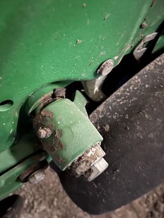 Image of John Deere 1795 equipment image 4
