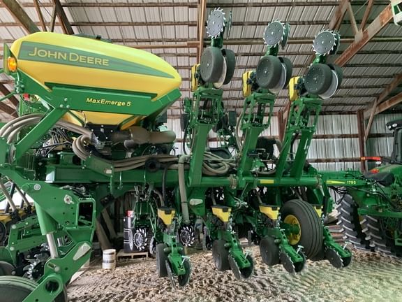 Main image John Deere 1795