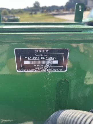 Image of John Deere 1795 equipment image 2