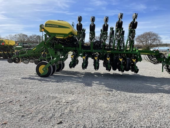 Main image John Deere 1795