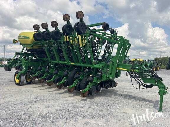 Image of John Deere 1795 Primary image