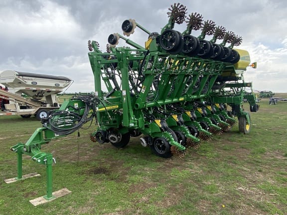 Main image John Deere 1795