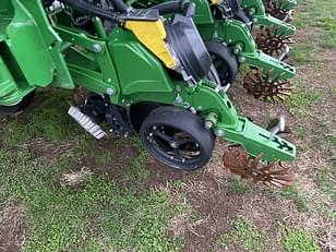 Main image John Deere 1795 3