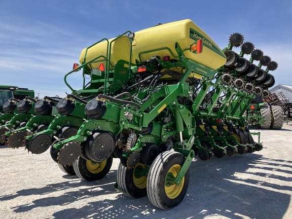 Main image John Deere 1795