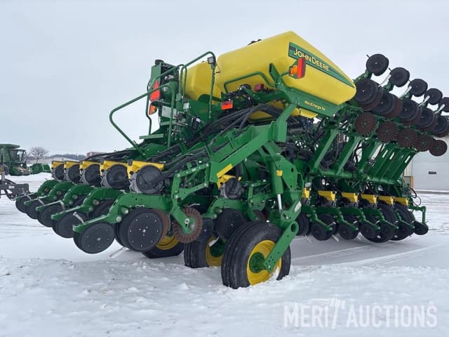 Image of John Deere 1795 equipment image 4