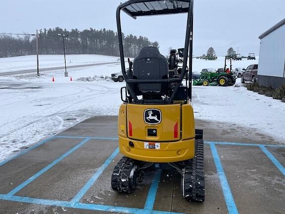 Image of John Deere 17G equipment image 2