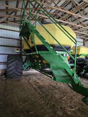 2020 John Deere 1890 Image